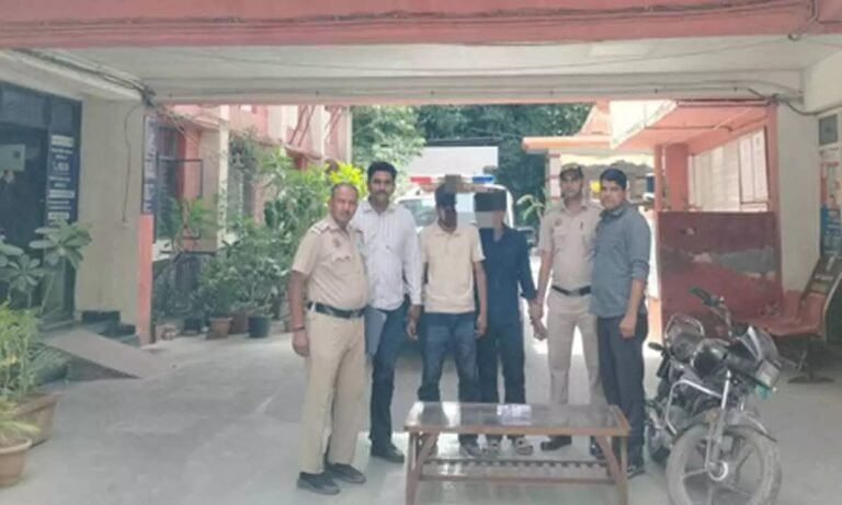 1659040-delhi-police