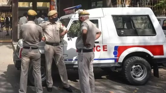 policee_1677863825177_1709461496835